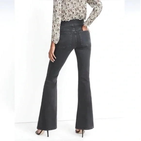 Veronica Beard Beverly Skinny Flare Jeans - Picture 2 of 12